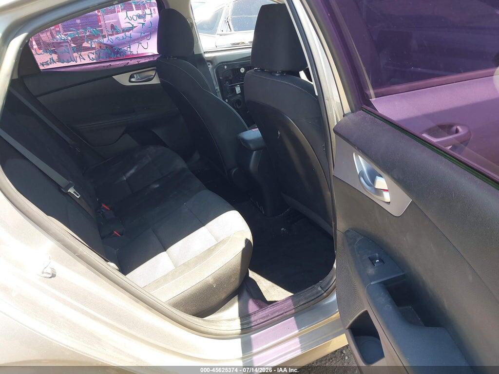 3KPF24AD1NE456150 2022 KIA FORTE photo no. 8
