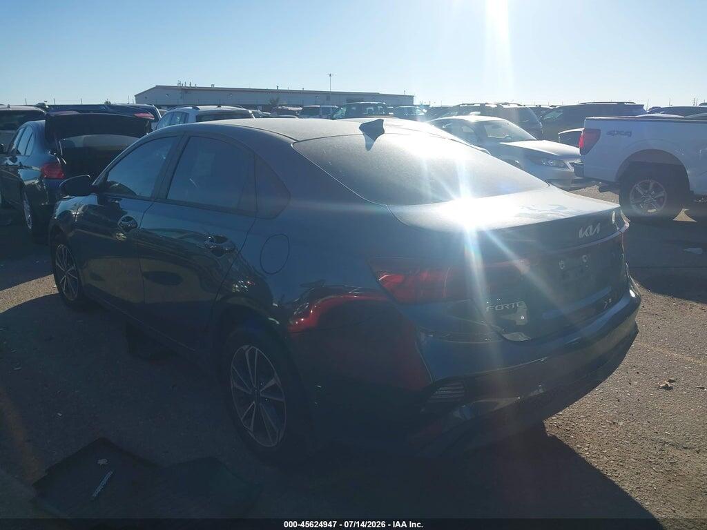 3KPF24AD9NE490692 2022 KIA FORTE photo no. 3