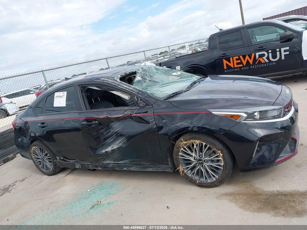 3KPF54AD5NE426544 2022 KIA FORTE photo no. 12