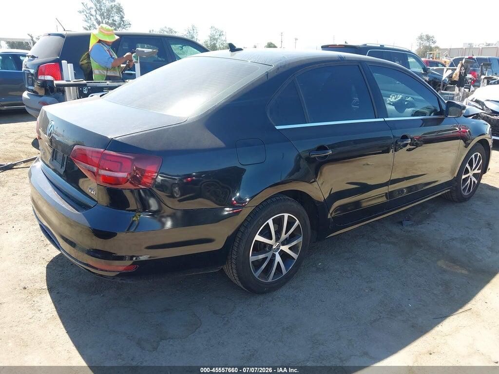 3VWDB7AJ8HM389827 2017 VOLKSWAGEN JETTA photo no. 4