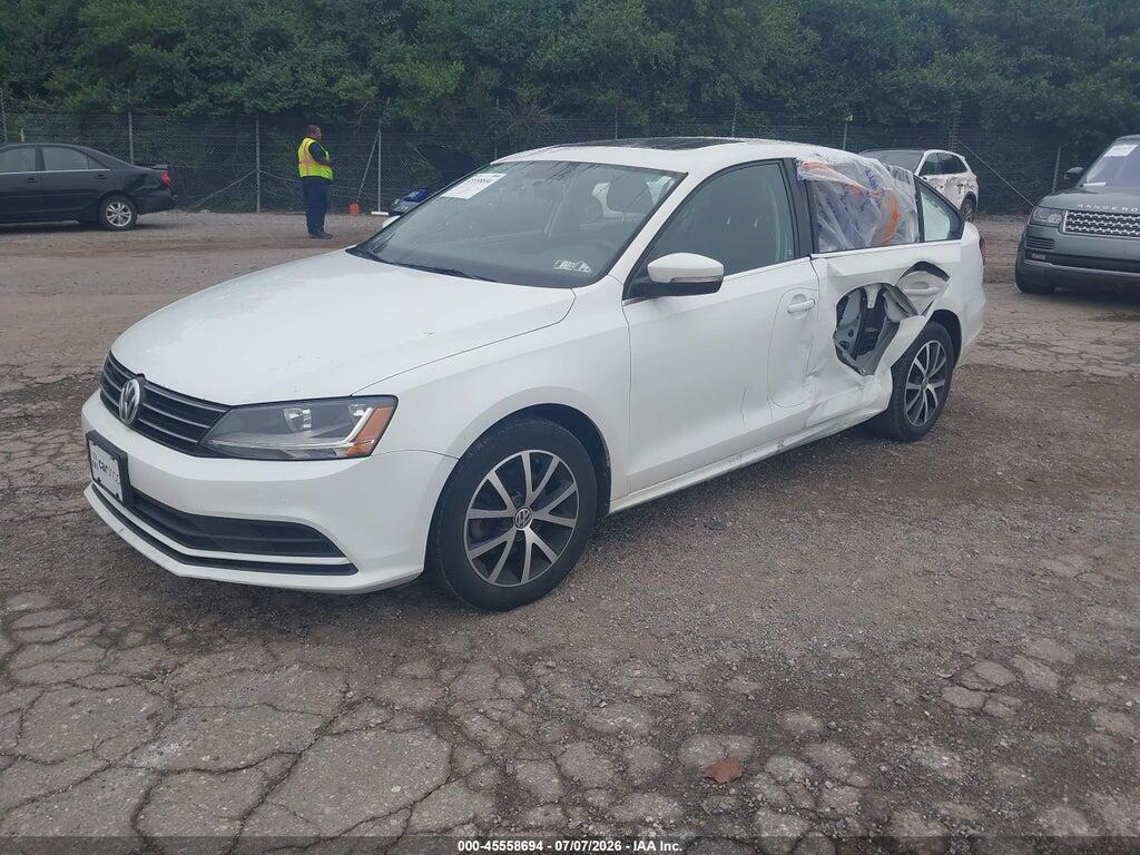 3VWDB7AJ2HM363353 2017 VOLKSWAGEN JETTA photo no. 2