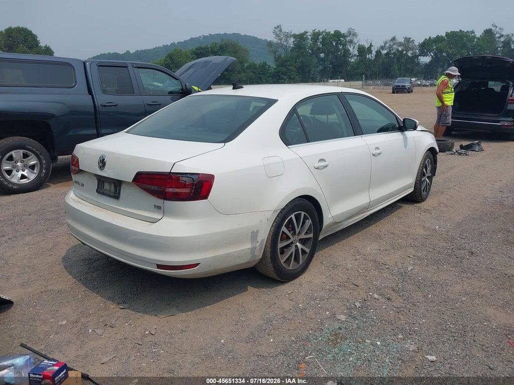 3VWDB7AJXHM359907 2017 VOLKSWAGEN JETTA photo no. 4