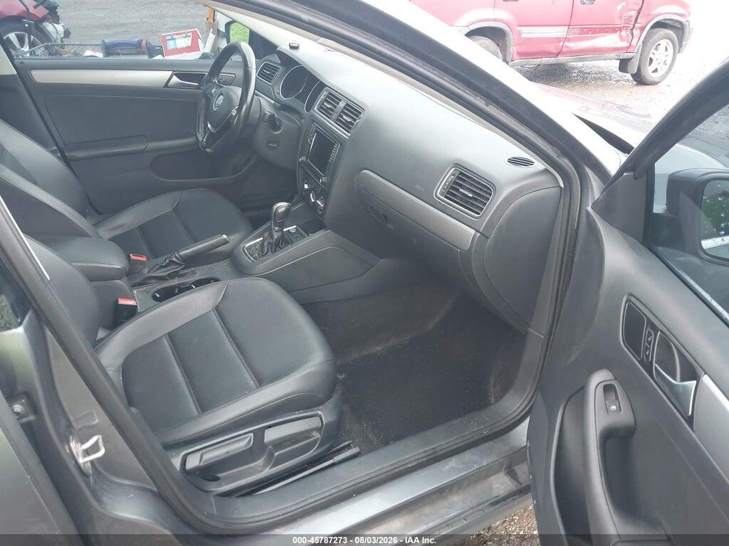 3VWDB7AJ8HM244948 2017 VOLKSWAGEN JETTA photo no. 5