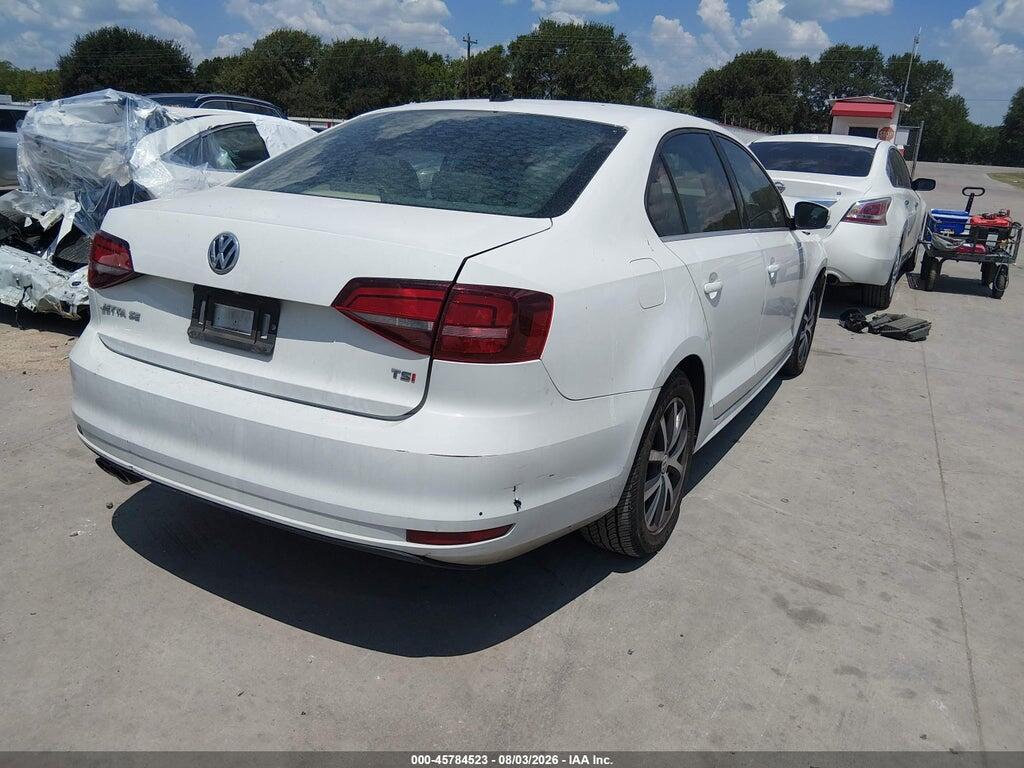 3VWDB7AJ6HM403210 2017 VOLKSWAGEN JETTA photo no. 4