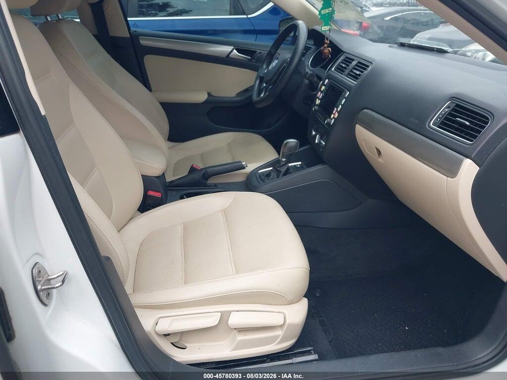3VWDB7AJ8HM300953 2017 VOLKSWAGEN JETTA photo no. 5