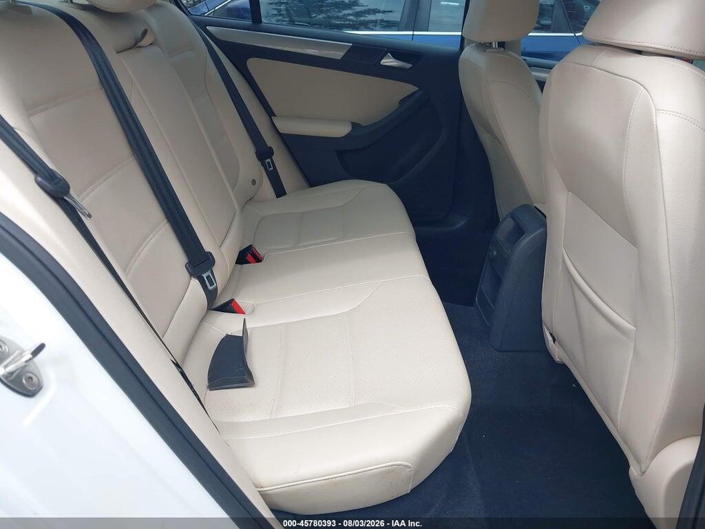 3VWDB7AJ8HM300953 2017 VOLKSWAGEN JETTA photo no. 8