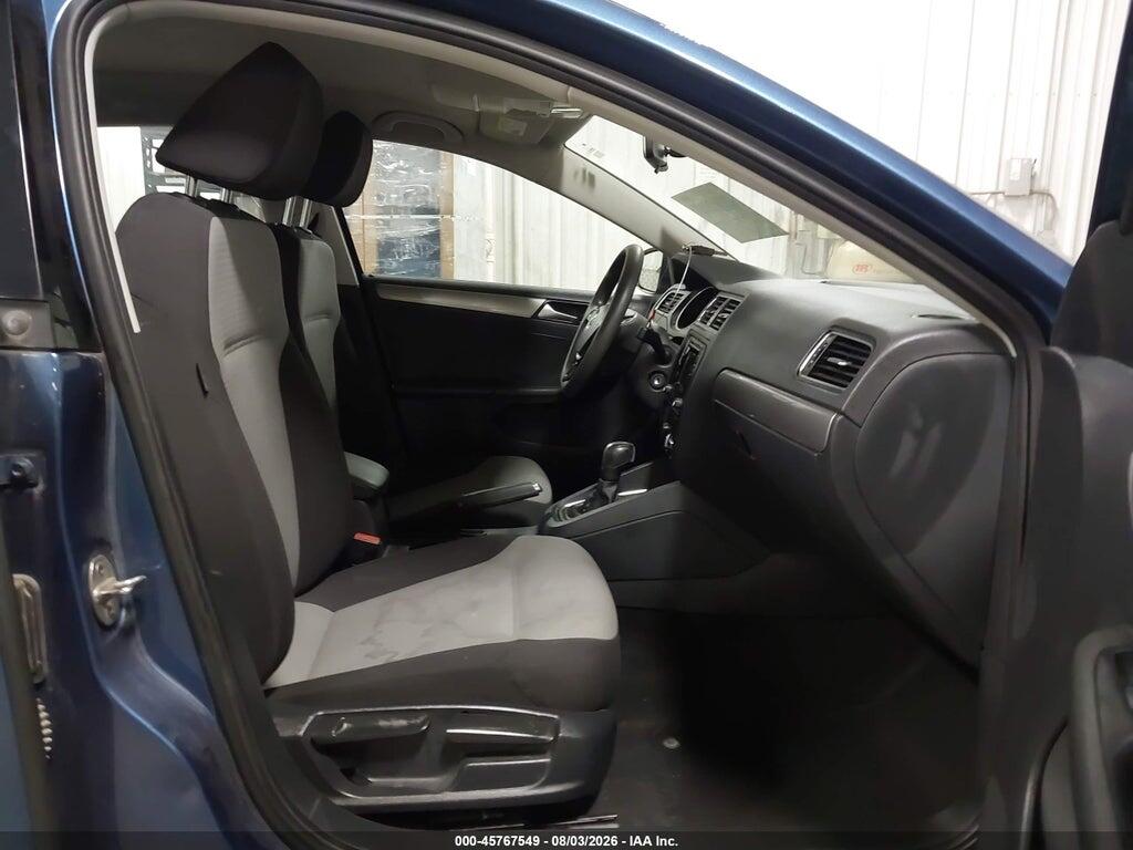 3VW2B7AJ6HM208795 2017 VOLKSWAGEN JETTA photo no. 5
