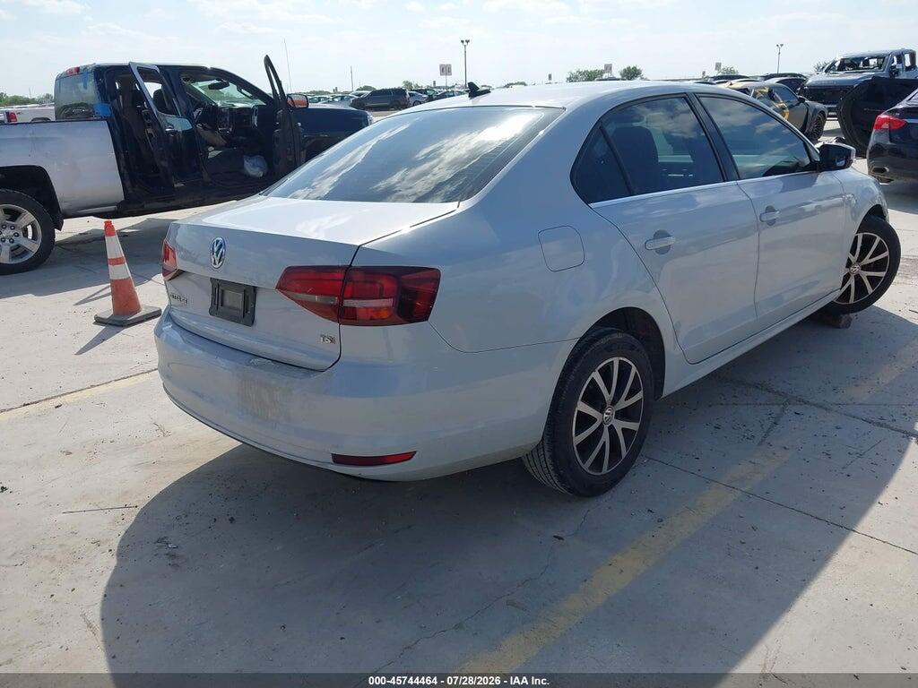 3VWDB7AJXHM333713 2017 VOLKSWAGEN JETTA photo no. 4