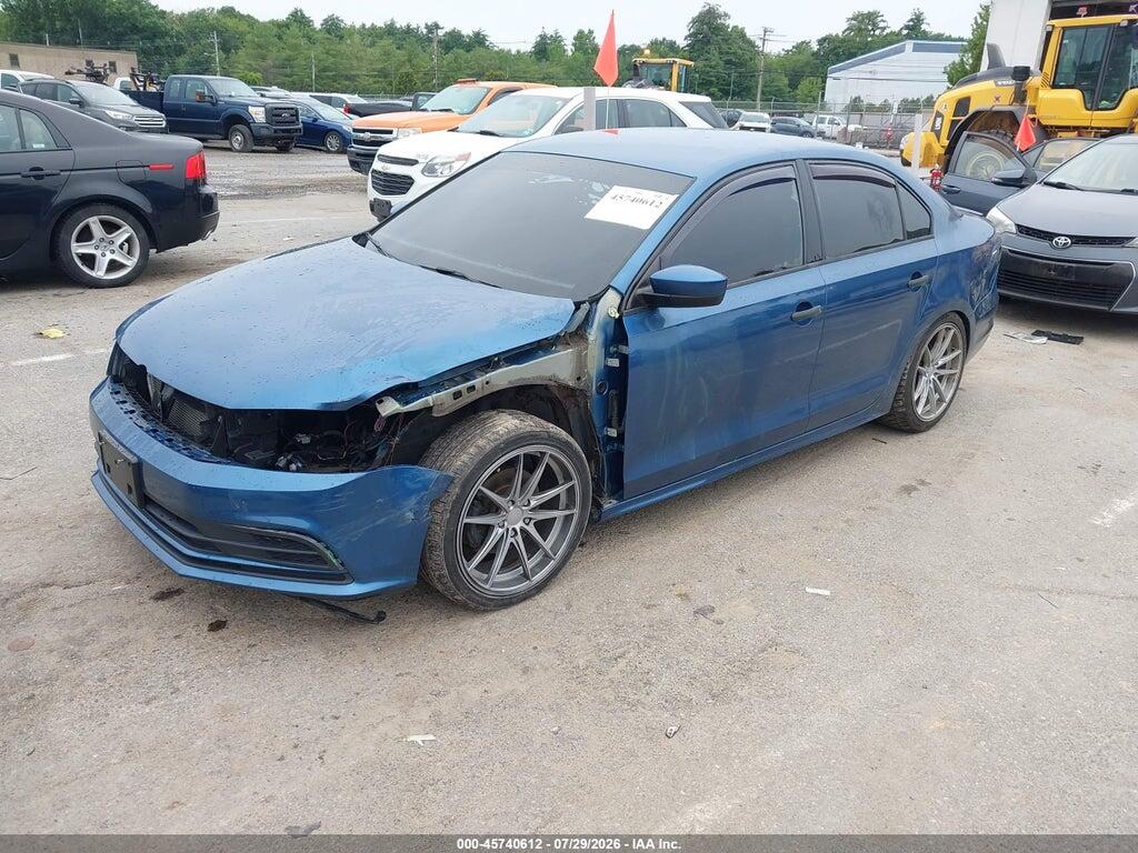3VW167AJ4HM255579 2017 VOLKSWAGEN JETTA photo no. 2