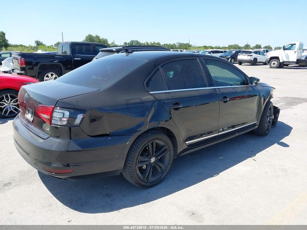 3VWL17AJ8HM275342 2017 VOLKSWAGEN JETTA photo no. 4