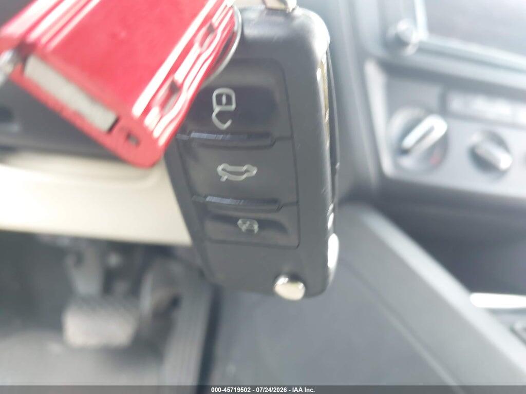 3VWDB7AJ1HM201486 2017 VOLKSWAGEN JETTA photo no. 11