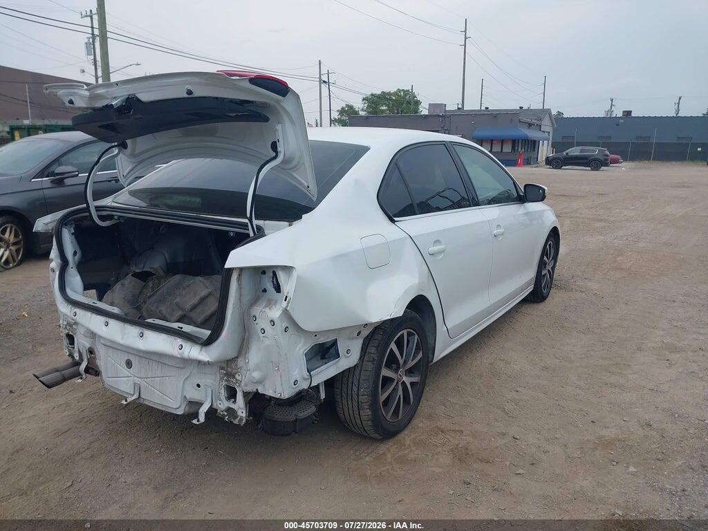 3VWDB7AJ7HM230278 2017 VOLKSWAGEN JETTA photo no. 4
