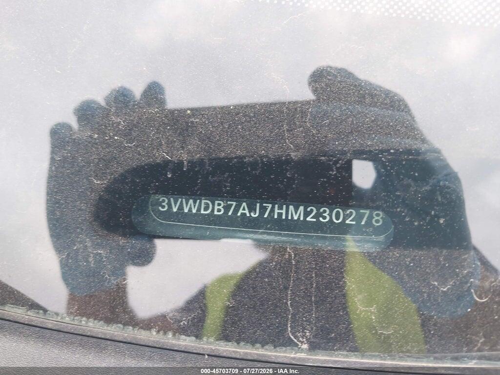 3VWDB7AJ7HM230278 2017 VOLKSWAGEN JETTA photo no. 9