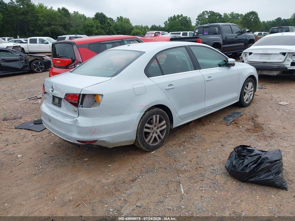3VW2B7AJ1HM323983 2017 VOLKSWAGEN JETTA photo no. 4