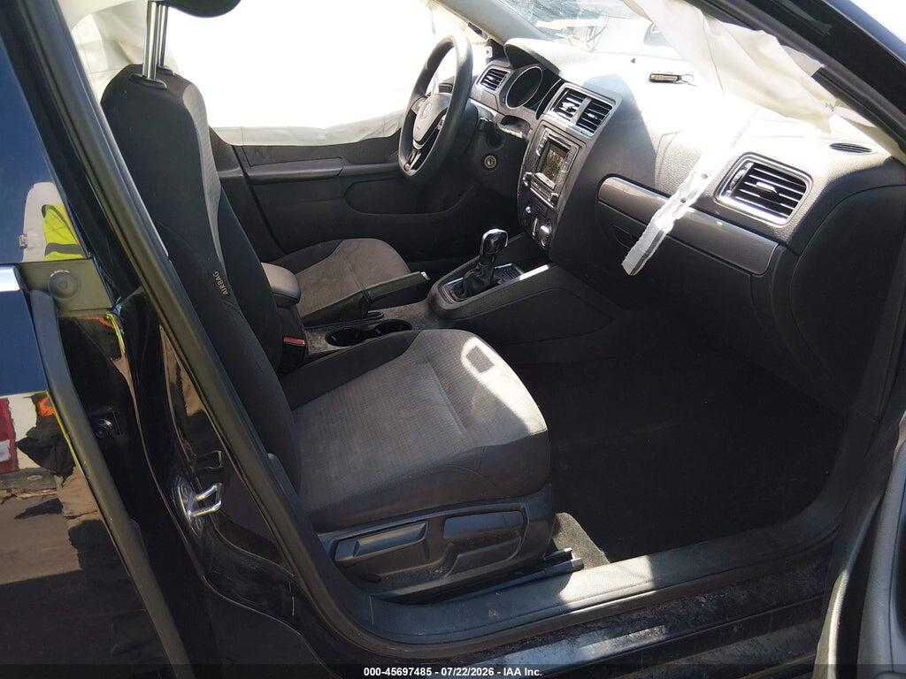3VW2B7AJ1HM237637 2017 VOLKSWAGEN JETTA photo no. 5