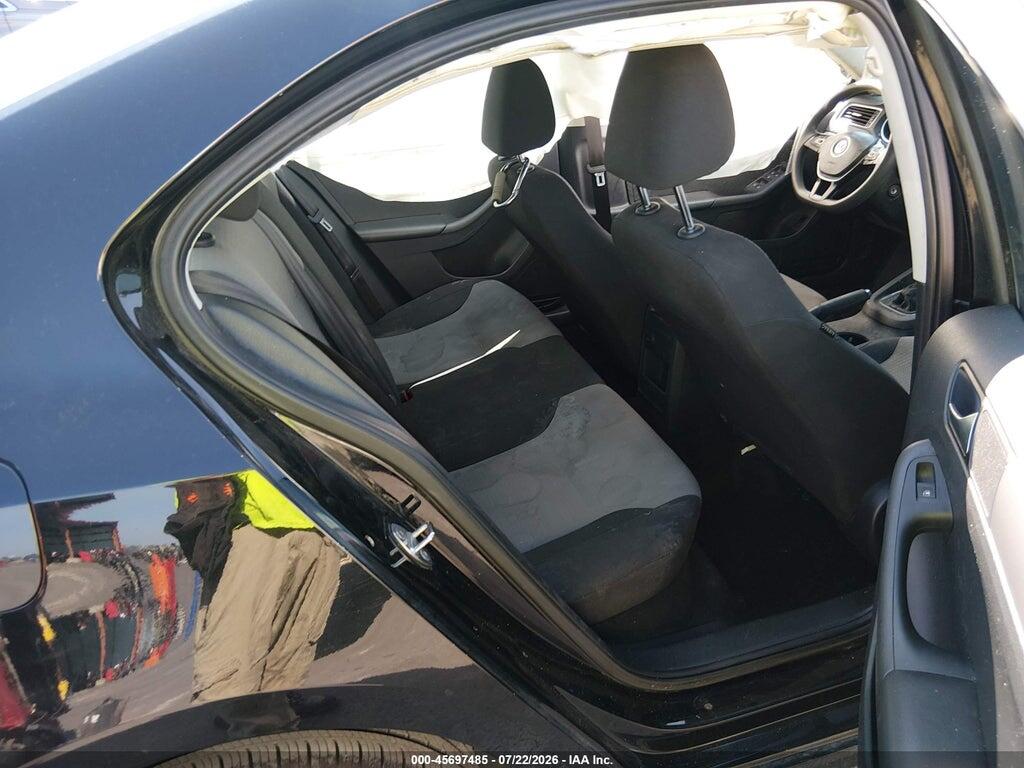 3VW2B7AJ1HM237637 2017 VOLKSWAGEN JETTA photo no. 8