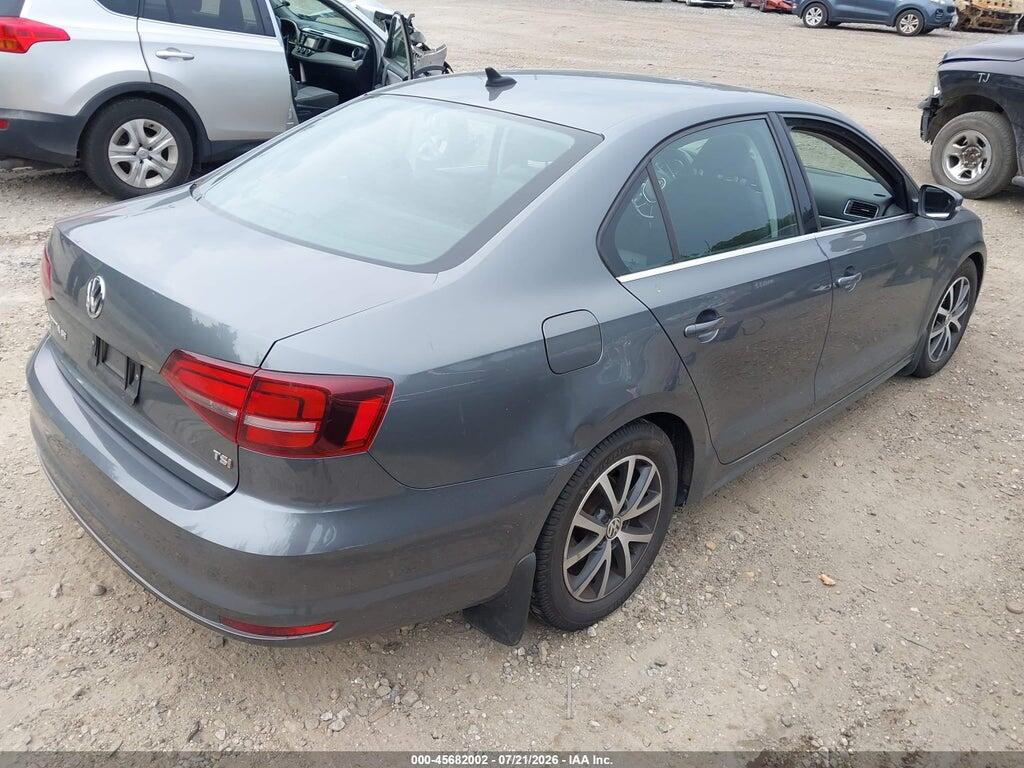 3VWB67AJ0HM204827 2017 VOLKSWAGEN JETTA photo no. 4