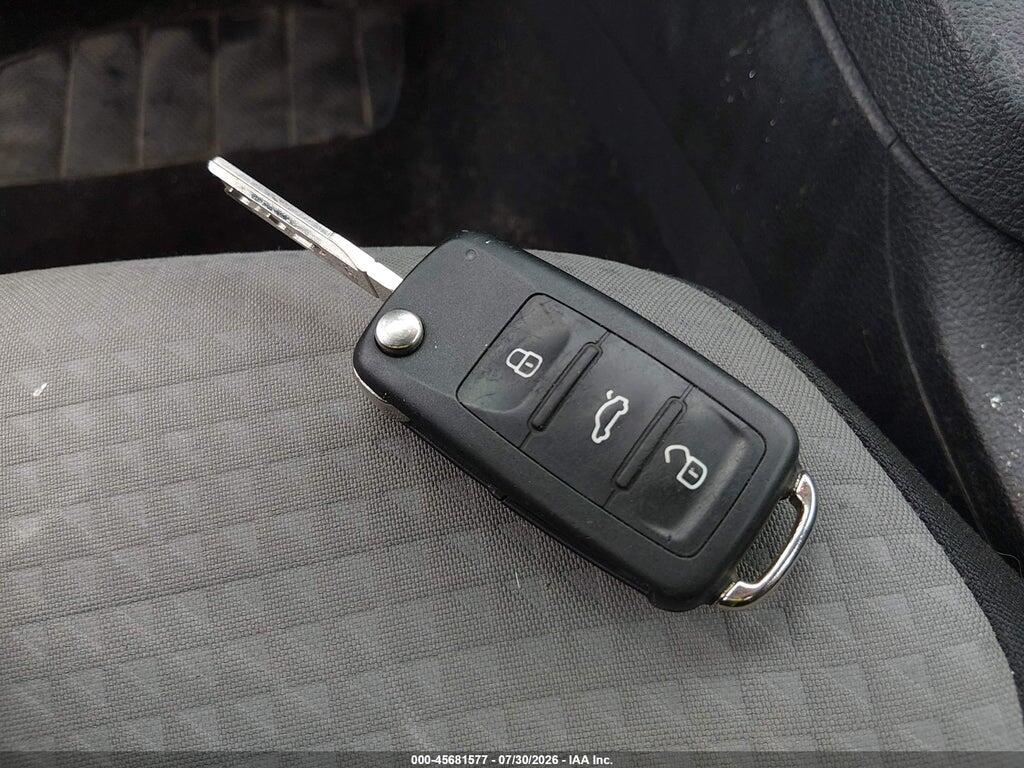 3VW2B7AJ6HM362746 2017 VOLKSWAGEN JETTA photo no. 11