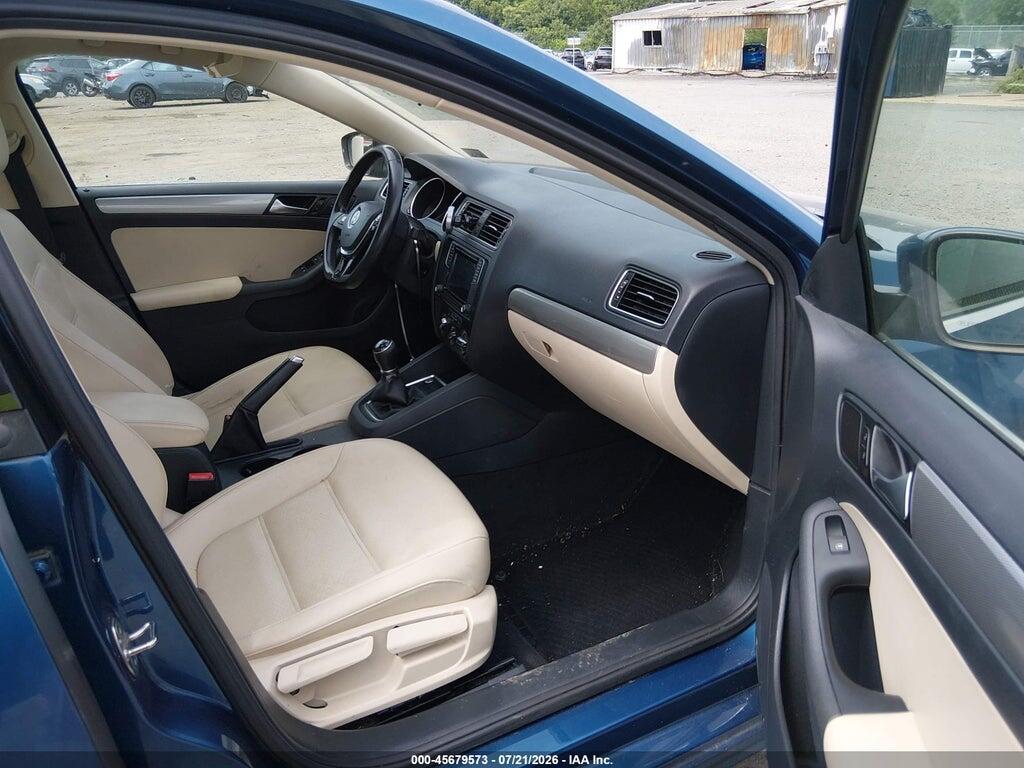 3VWB67AJ0HM286106 2017 VOLKSWAGEN JETTA photo no. 5