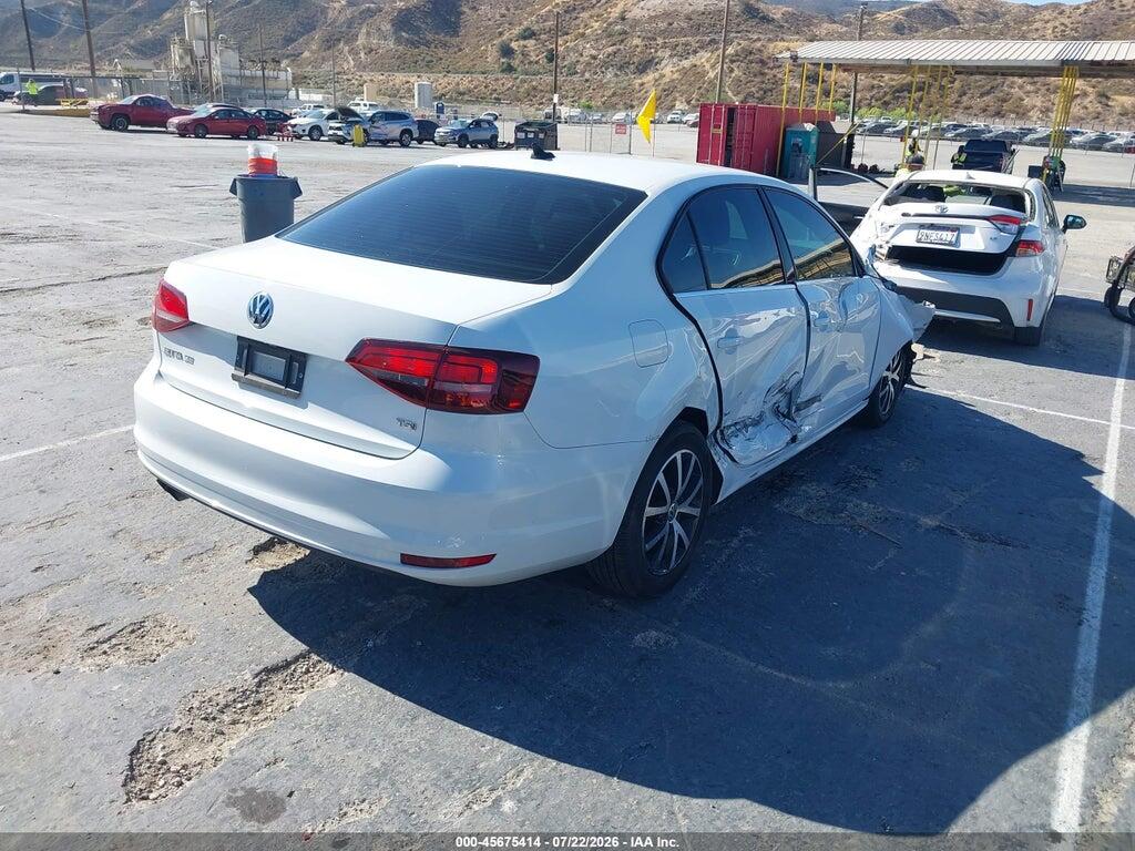3VWDB7AJ1HM263499 2017 VOLKSWAGEN JETTA photo no. 4