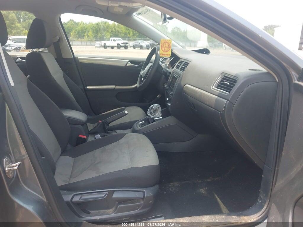 3VW2B7AJ6HM371771 2017 VOLKSWAGEN JETTA photo no. 5