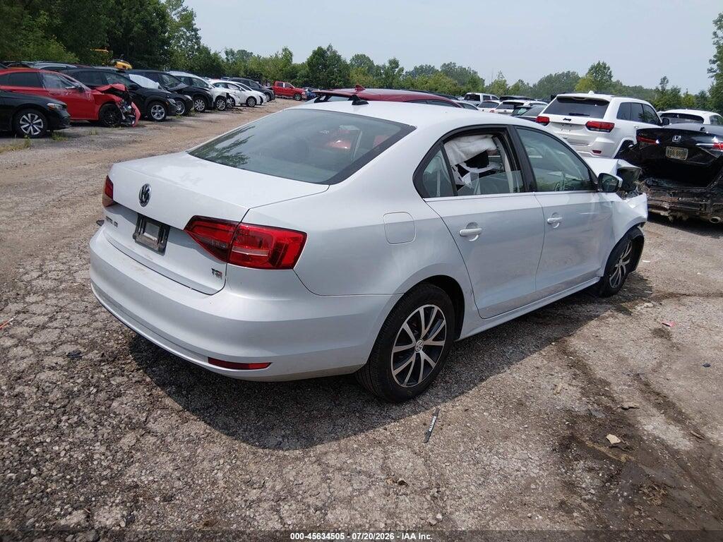 3VWDB7AJ5HM404722 2017 VOLKSWAGEN JETTA photo no. 4