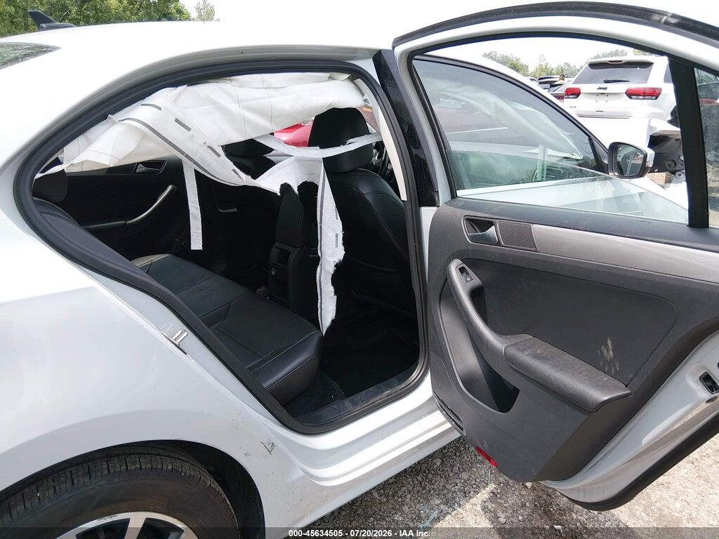 3VWDB7AJ5HM404722 2017 VOLKSWAGEN JETTA photo no. 8