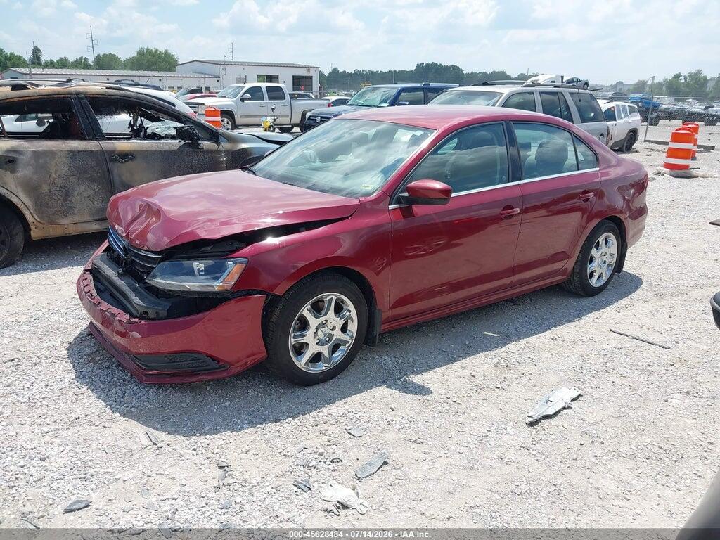 3VW2B7AJ2HM345751 2017 VOLKSWAGEN JETTA photo no. 2