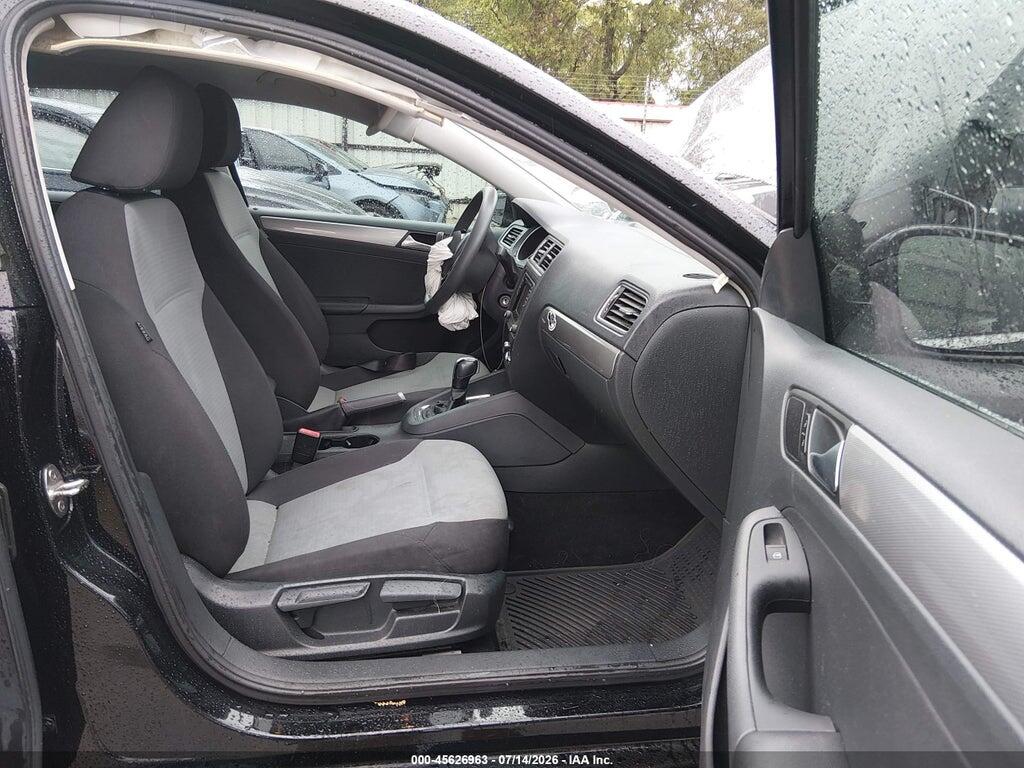 3VW2B7AJ4HM308796 2017 VOLKSWAGEN JETTA photo no. 5