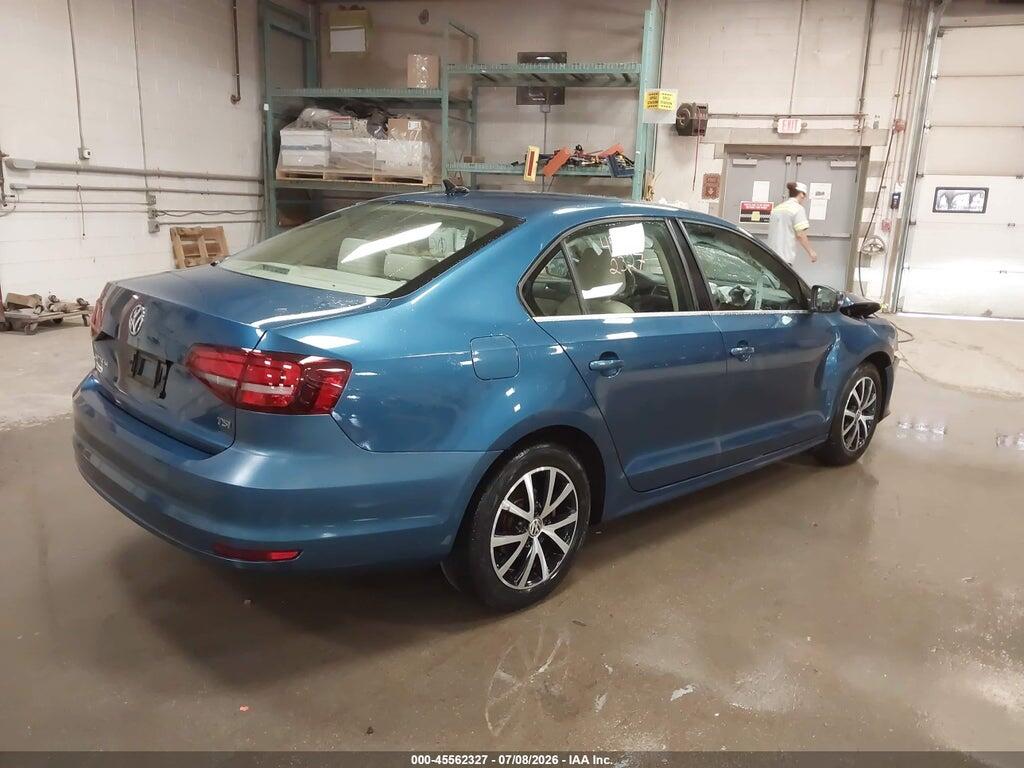 3VWDB7AJ4HM388545 2017 VOLKSWAGEN JETTA photo no. 4