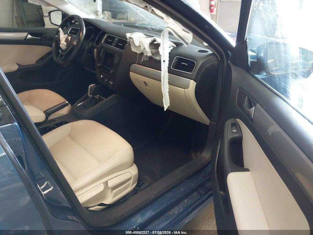 3VWDB7AJ4HM388545 2017 VOLKSWAGEN JETTA photo no. 5