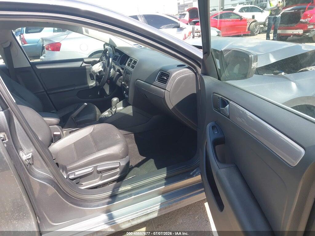 3VWDB7AJ8HM366175 2017 VOLKSWAGEN JETTA photo no. 5