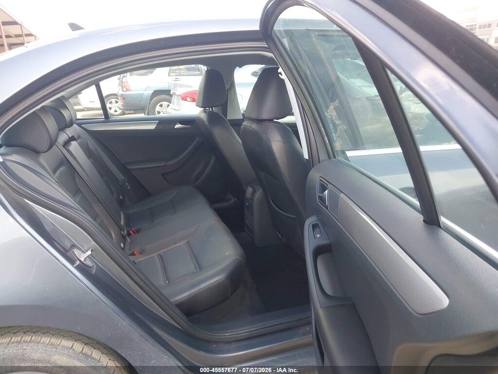 3VWDB7AJ8HM366175 2017 VOLKSWAGEN JETTA photo no. 8