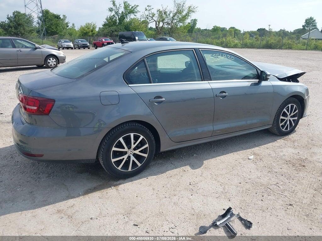3VWDB7AJ7HM261207 2017 VOLKSWAGEN JETTA photo no. 4