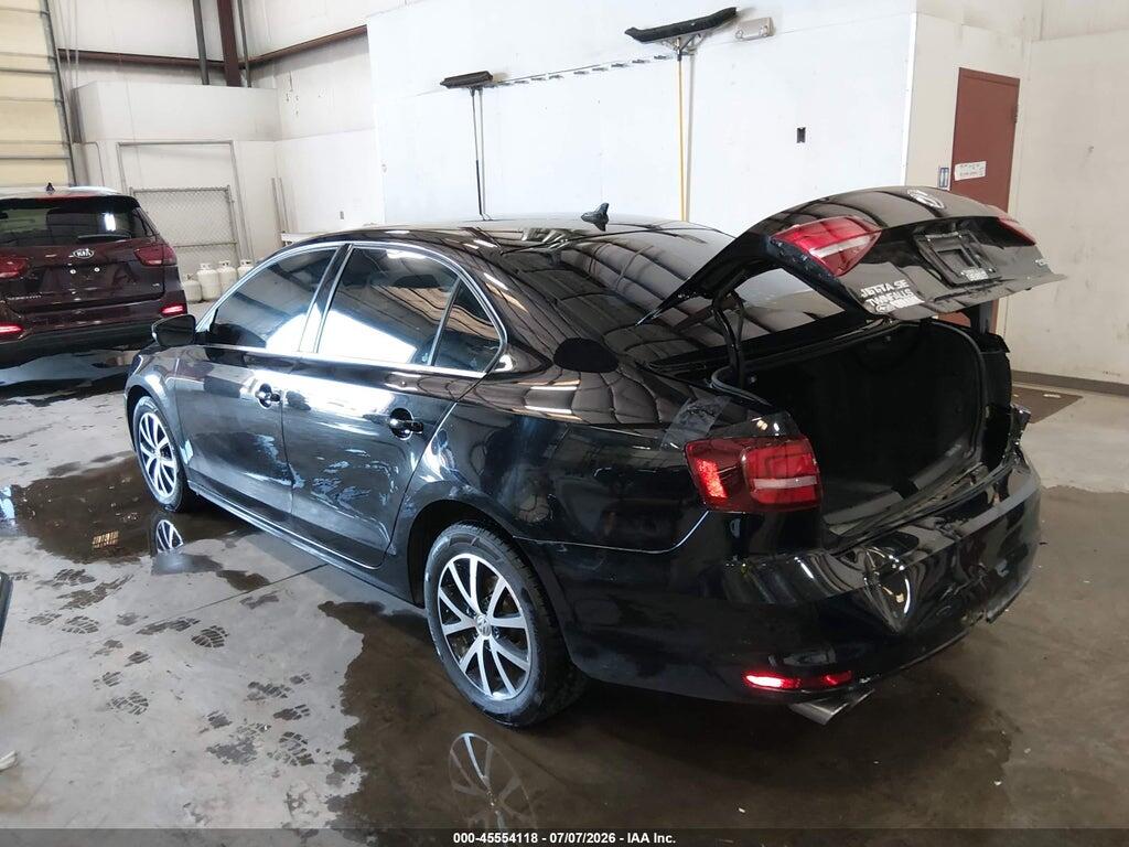 3VWDB7AJ3HM391601 2017 VOLKSWAGEN JETTA photo no. 3