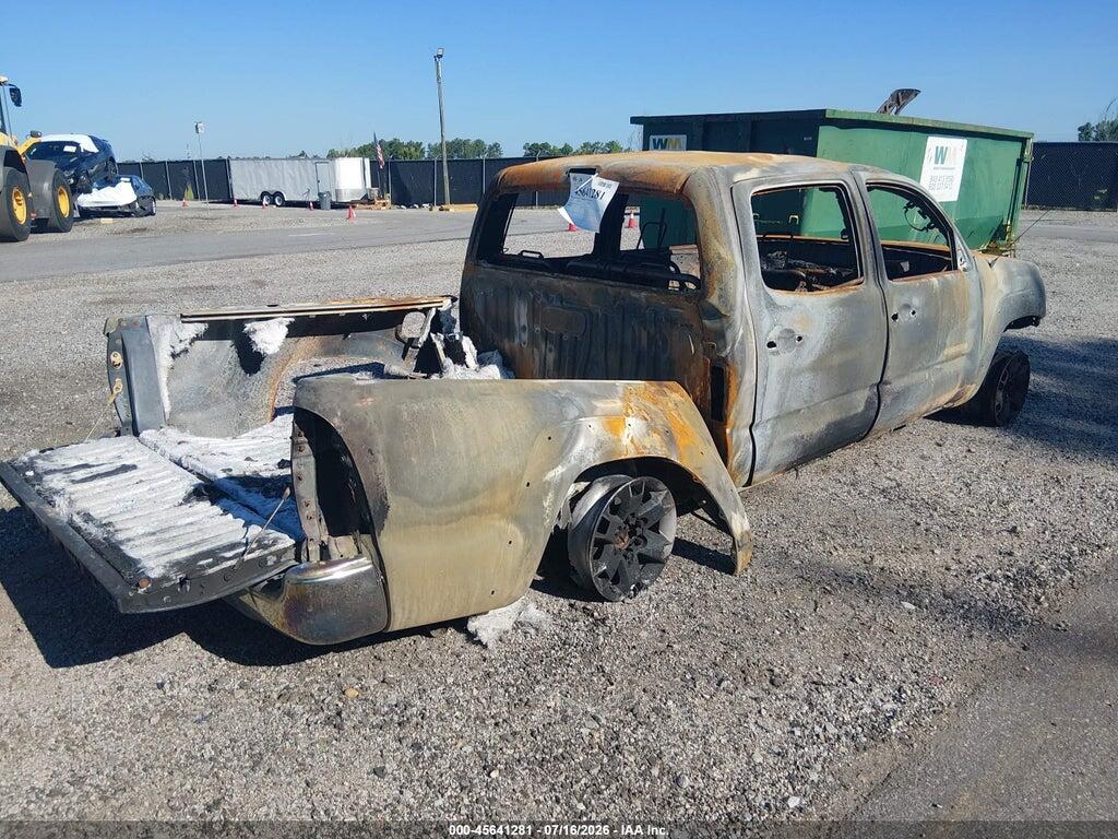 3TMJU4GN2BM121193 2011 TOYOTA TACOMA photo no. 4