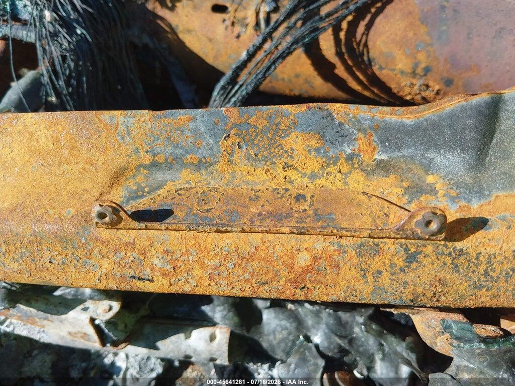 3TMJU4GN2BM121193 2011 TOYOTA TACOMA photo no. 9