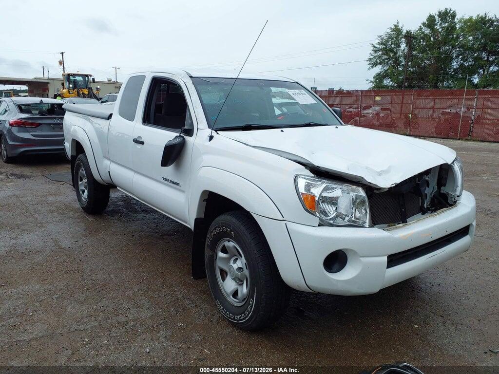 2011 TOYOTA TACOMA