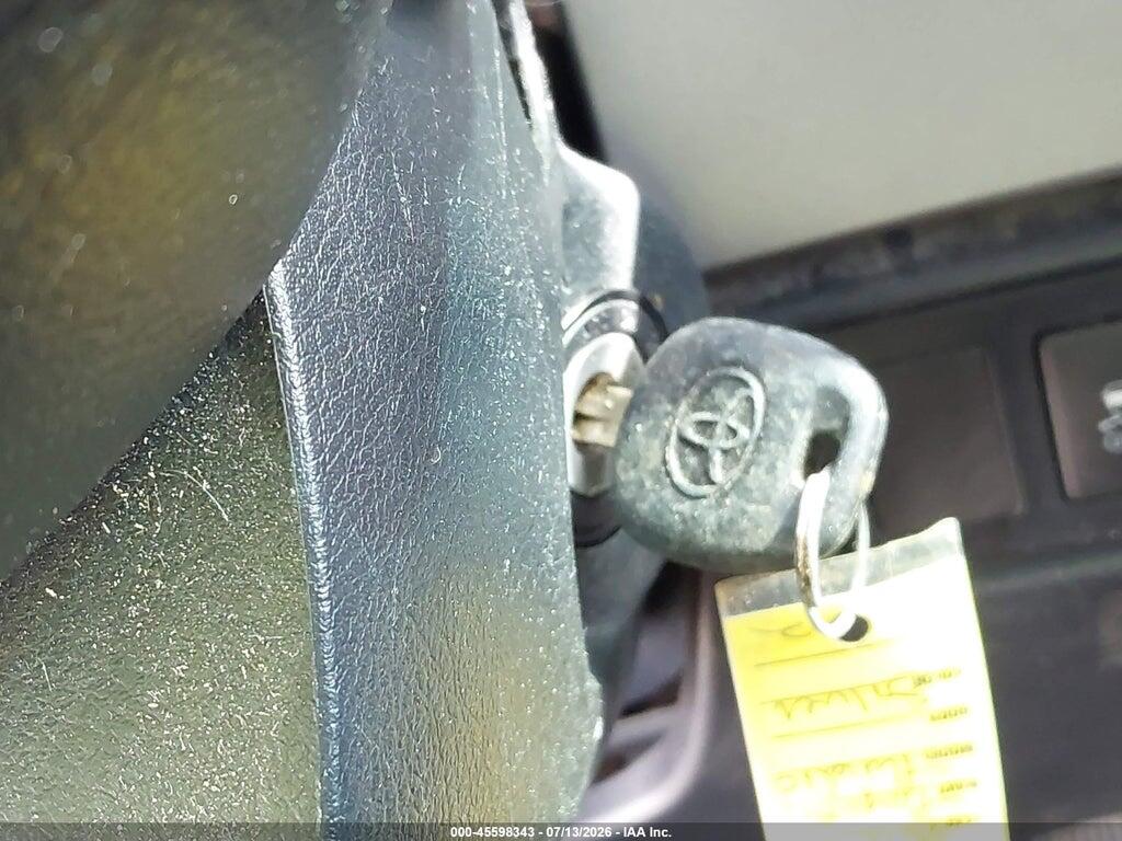 5TFUM5F17BX021117 2011 TOYOTA TUNDRA photo no. 11
