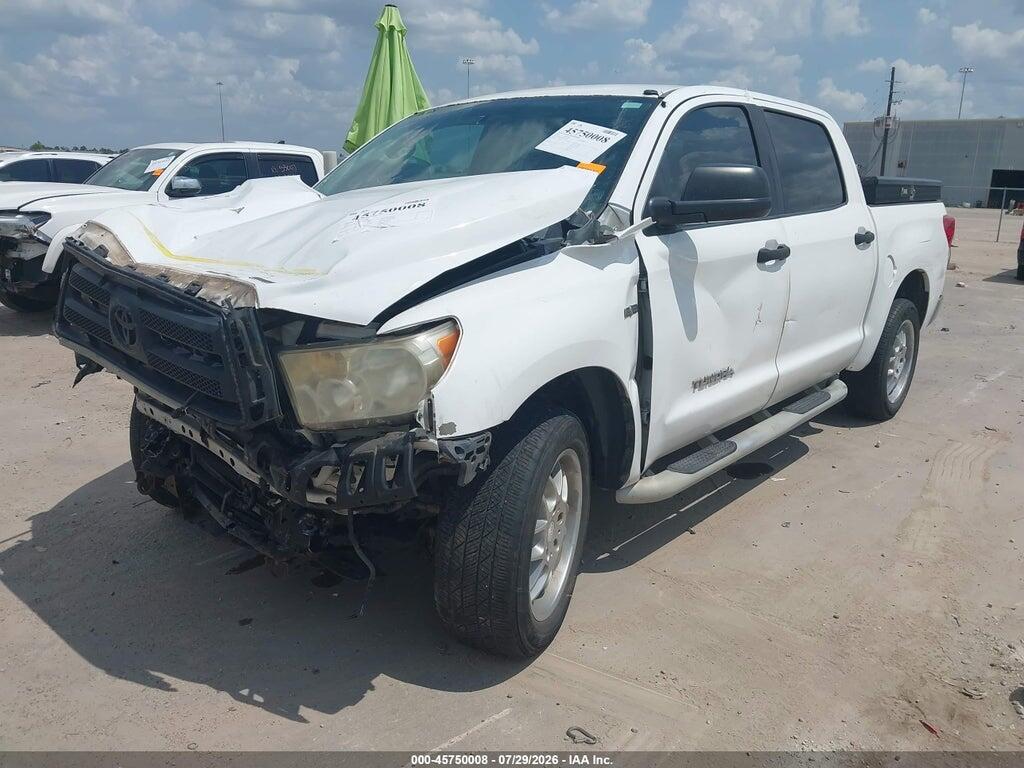 5TFEM5F18BX033586 2011 TOYOTA TUNDRA photo no. 2
