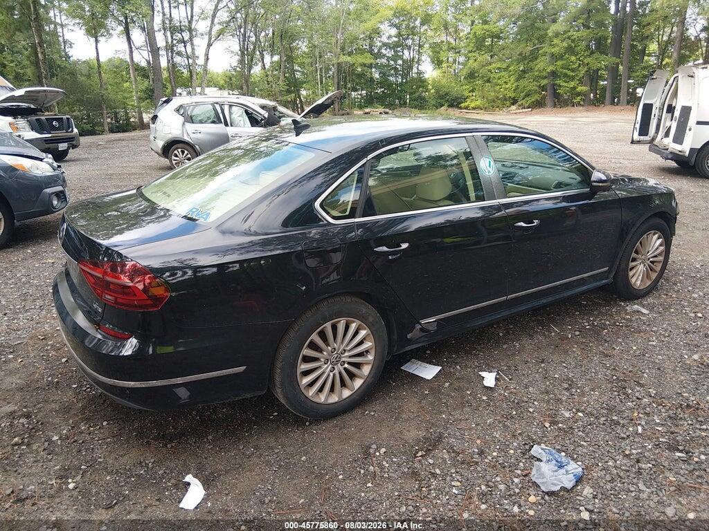 1VWBT7A3XHC010981 2017 VOLKSWAGEN PASSAT photo no. 4