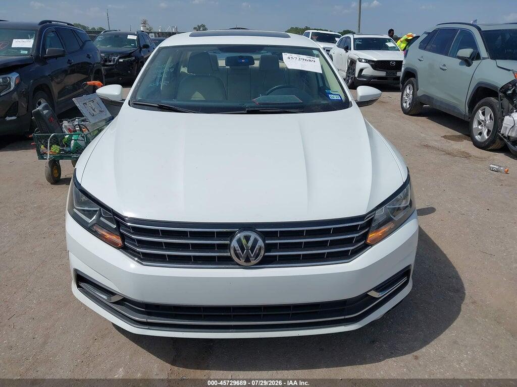1VWBT7A32HC021005 2017 VOLKSWAGEN PASSAT photo no. 12
