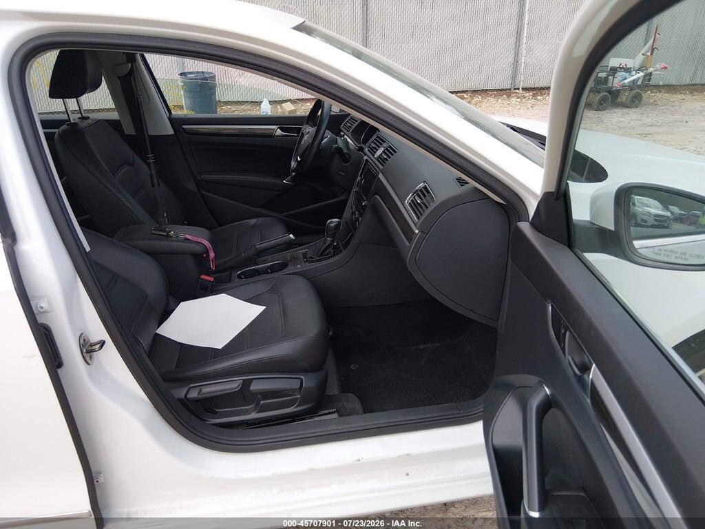 1VWBT7A39HC024905 2017 VOLKSWAGEN PASSAT photo no. 5
