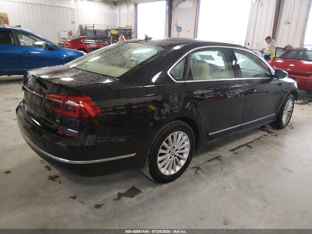 1VWBT7A37HC063511 2017 VOLKSWAGEN PASSAT photo no. 4