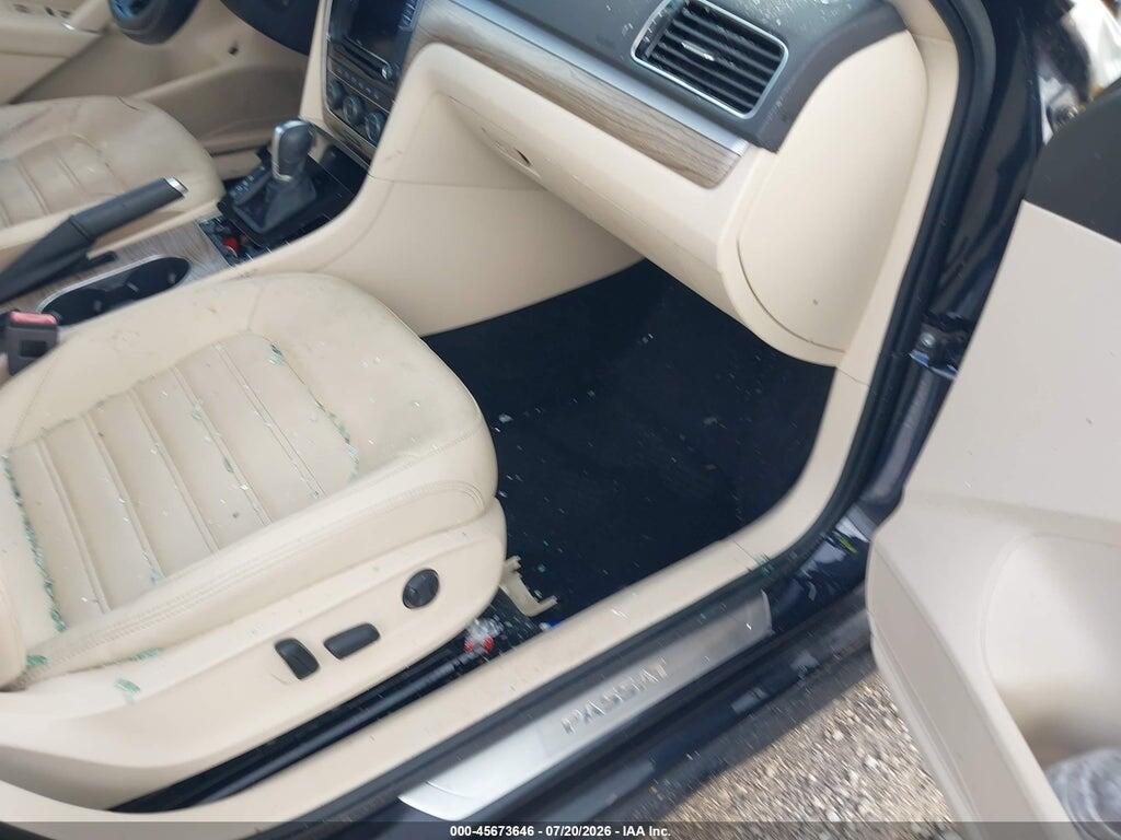 1VWCT7A31HC073309 2017 VOLKSWAGEN PASSAT photo no. 5