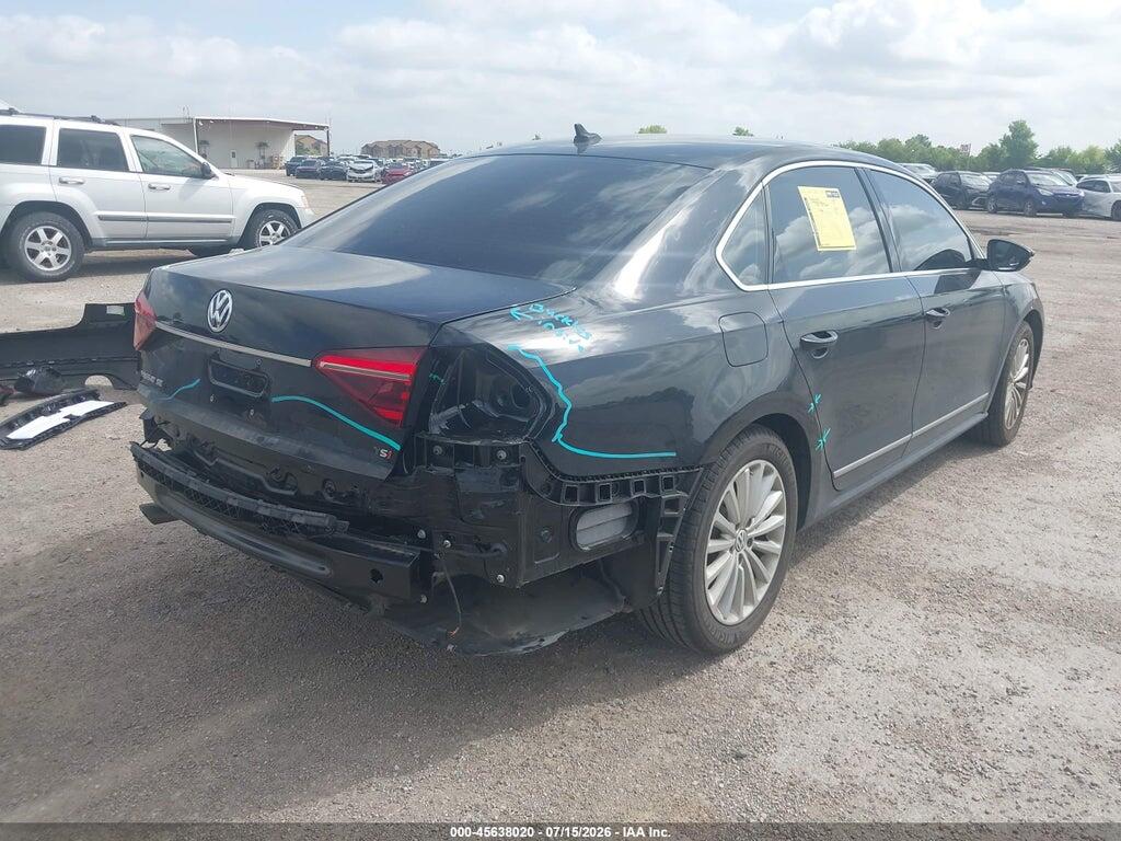 1VWBT7A32HC010036 2017 VOLKSWAGEN PASSAT photo no. 4