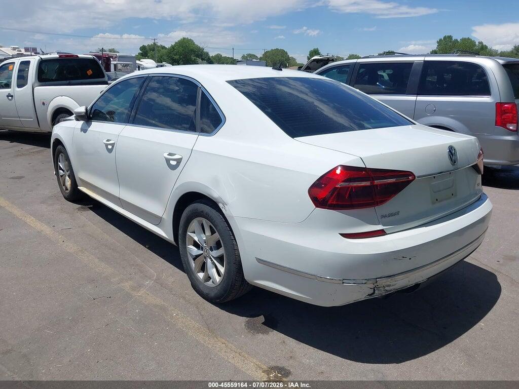 1VWAT7A36HC064676 2017 VOLKSWAGEN PASSAT photo no. 3