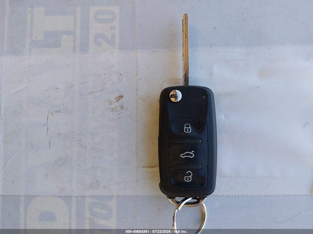 WVGSV7AX9HW511631 2017 VOLKSWAGEN TIGUAN photo no. 11