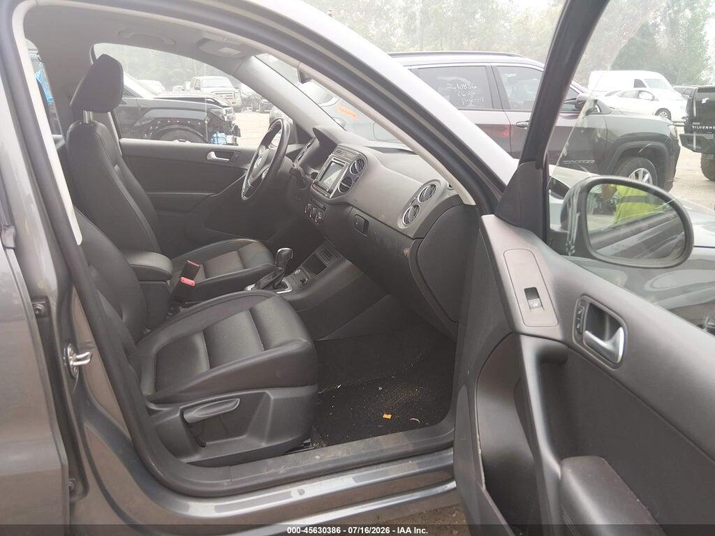 WVGBV7AX7HK019297 2017 VOLKSWAGEN TIGUAN photo no. 5