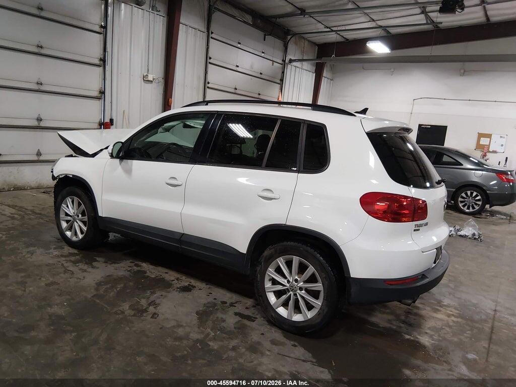 WVGAV7AX5HK050091 2017 VOLKSWAGEN TIGUAN photo no. 3